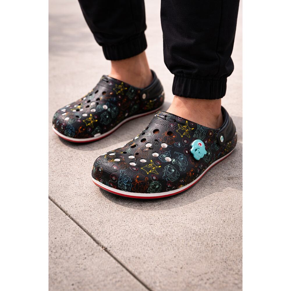 Crocs Pokemon Classic Clog Mens Size 12 Pikachu Charmander‎ Bulbasaur Squirtle